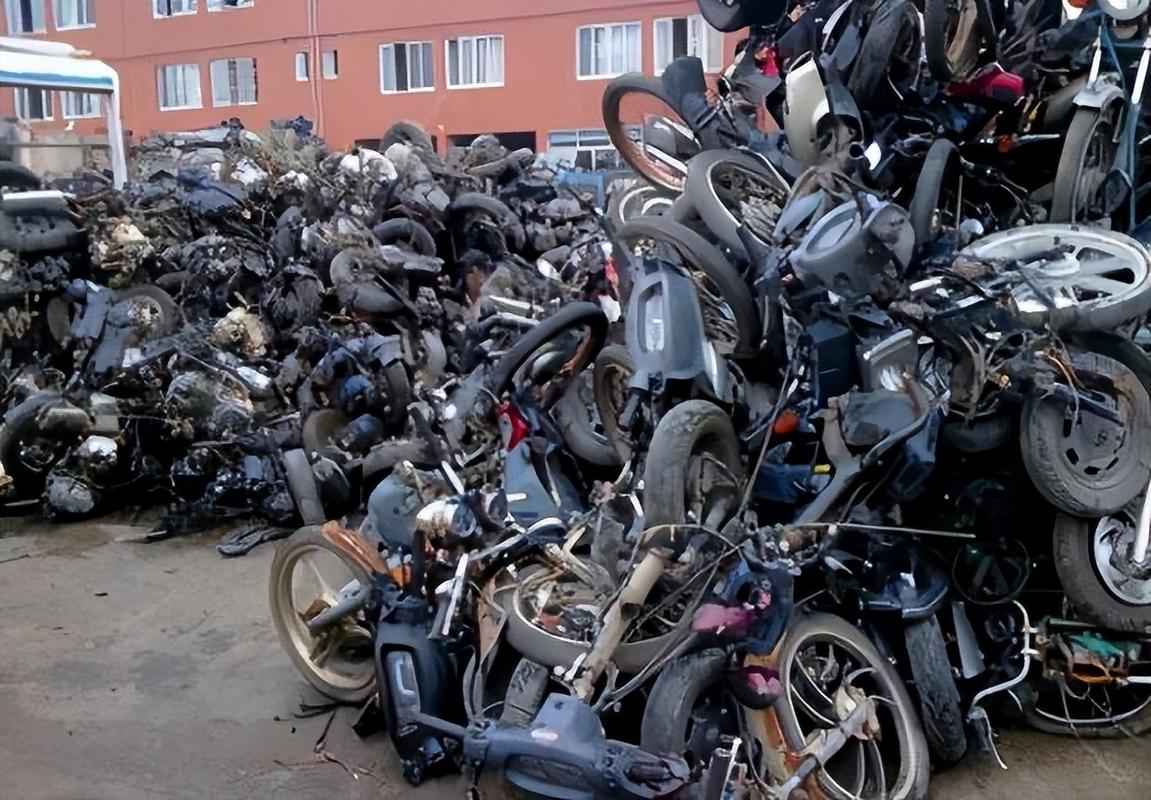 北京大量回收摩托车,价格从几千到几万多都有